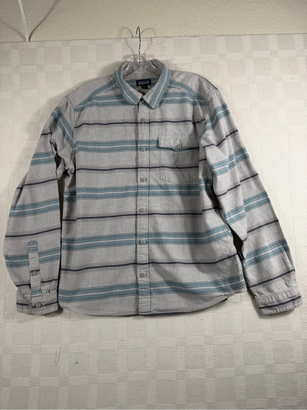 Patagonia Worn Wear Mens M Organic Cotton Button-Up Shirt